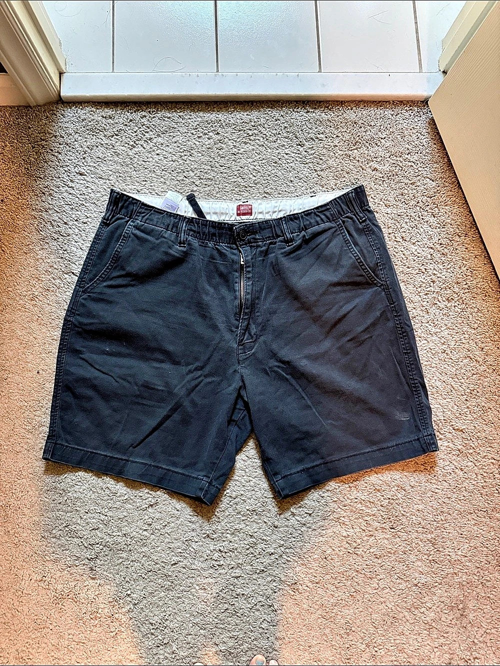 Old Navy  Men's Black Hybrid Shorts Size XL